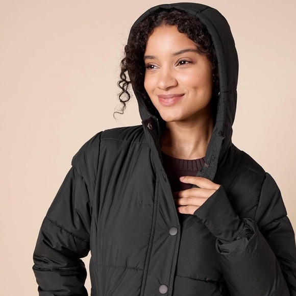 NWT Heavyweight Long Sleeve Hooded Puffer Coat S Burgundy - Picture 4 of 6